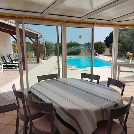 Maison Jasmin Hébergement de vacances Corme-Ecluse