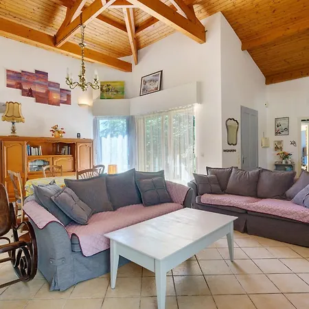 Maison Jasmin Corme-Ecluse